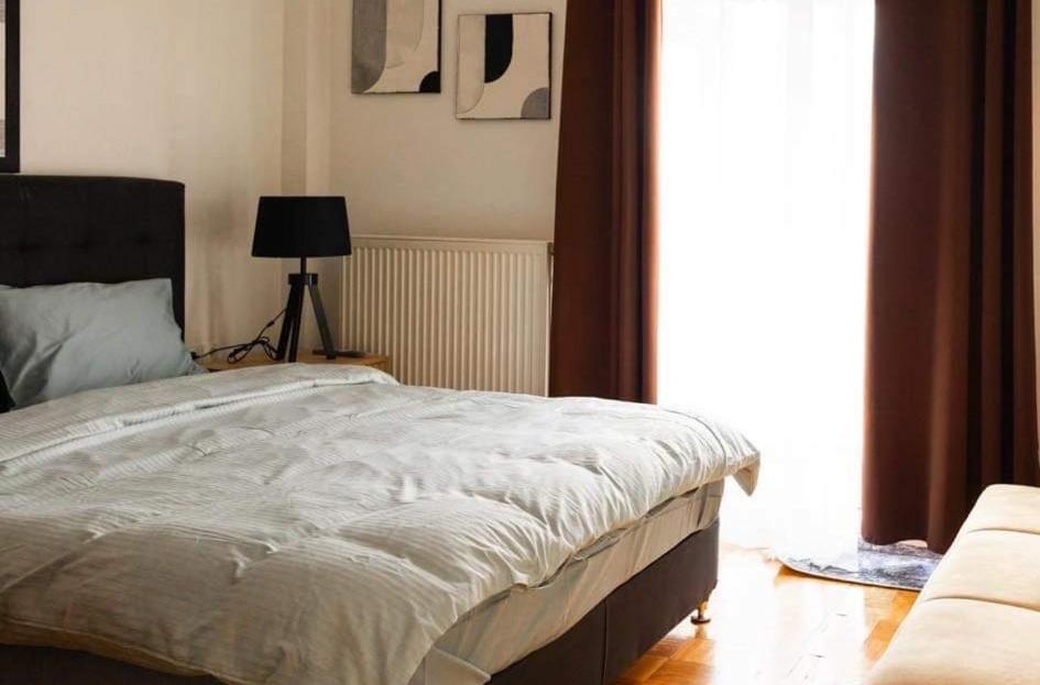 Kouros Cozy